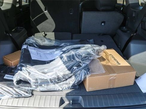 New 2026 Kia EV9 Light image 24