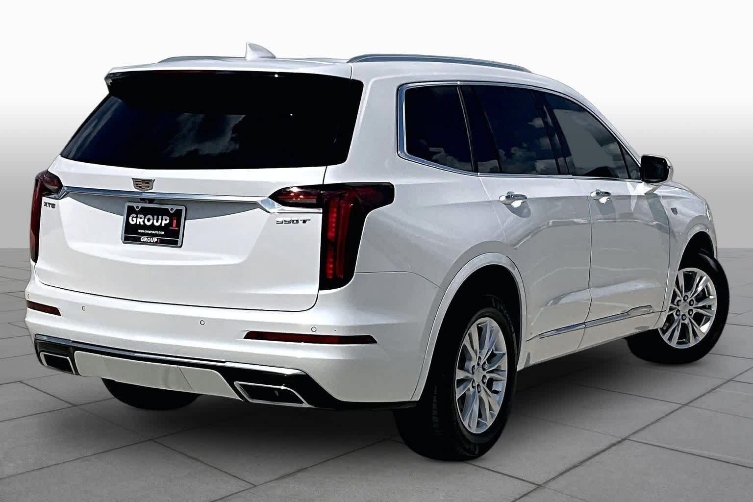 Used 2023 Cadillac XT6 Luxury FWD image 12