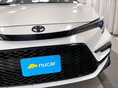 Used 2025 Toyota Corolla SE image 31