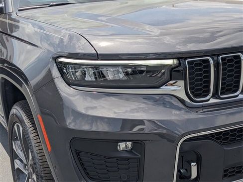 New 2025 Jeep Grand Cherokee Overland w/ Trailer Tow Package image 10