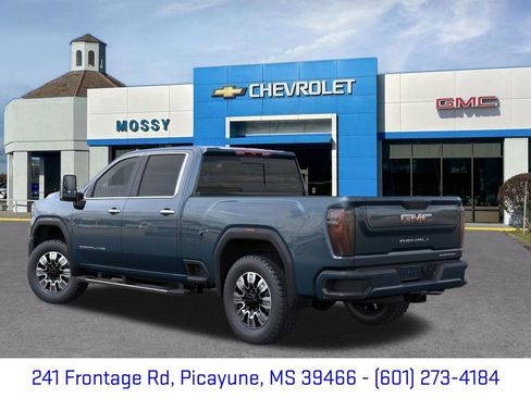 New 2026 GMC Sierra 2500 Denali AWD/4WD image 3