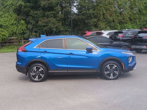 Used 2023 Mitsubishi Eclipse Cross AWD image 4