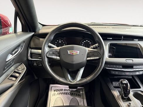 Certified 2023 Cadillac XT4 Premium Luxury w/ Technology Package AWD/4WD image 10