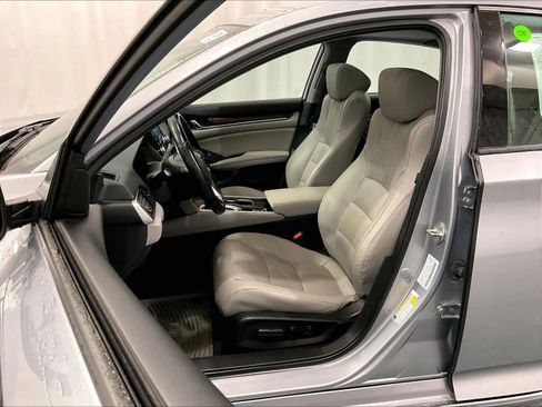 Used 2020 Honda Accord EX-L image 10