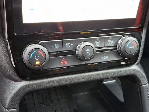 Used 2025 Ford Ranger Raptor image 16