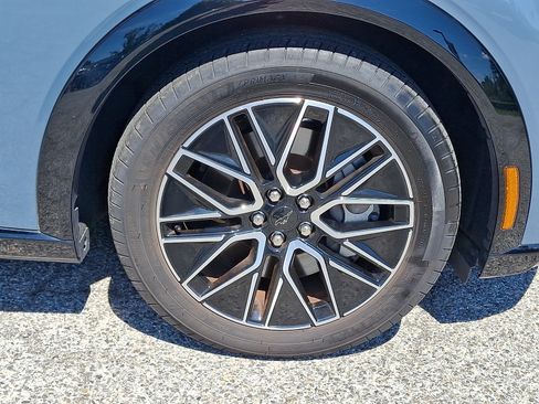Certified 2024 Ford Mustang Mach-E Premium AWD/4WD image 11