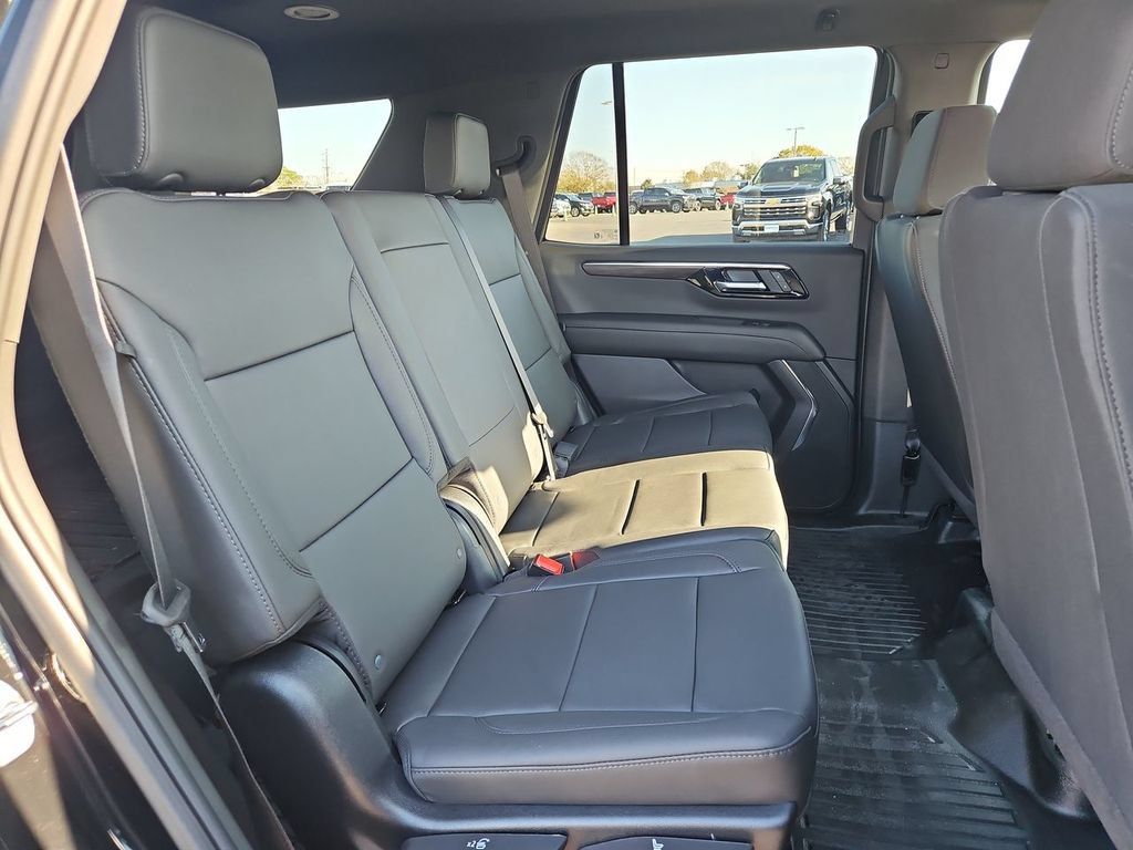 New 2025 Chevrolet Tahoe 4WD image 18