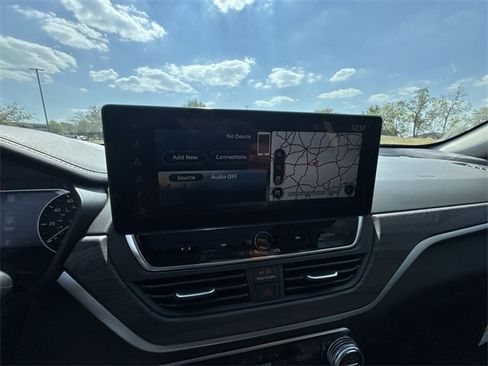 New 2025 Nissan Altima 2.5 SL image 16