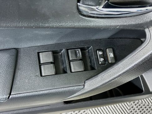 Used 2019 Toyota Corolla SE w/ SE Premium Package image 15