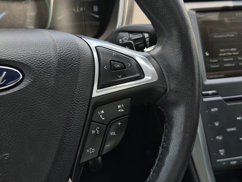 Used 2014 Ford Fusion Titanium FWD image 15