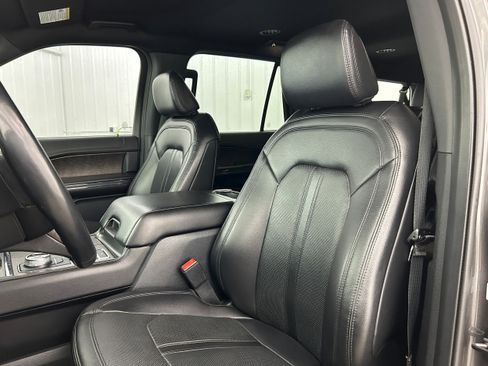 Used 2021 Ford Expedition Max Limited AWD/4WD image 23