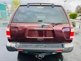 Used 1999 Nissan Pathfinder SE image 4