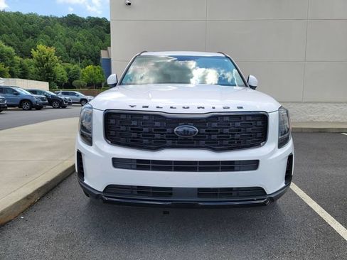 Used 2021 Kia Telluride EX w/ EX Premium Package AWD/4WD image 2