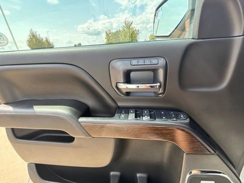 Used 2018 GMC Sierra 1500 Denali w/ Denali Ultimate Package AWD/4WD image 13