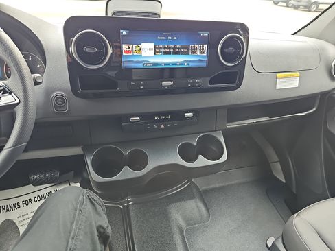 New 2026 Mercedes-Benz Sprinter 2500 image 15