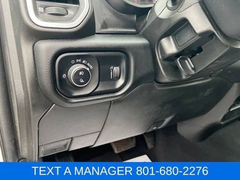 Used 2024 RAM 2500 Big Horn AWD/4WD image 21