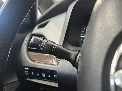 Used 2017 Toyota Sienna Limited Premium AWD/4WD image 14