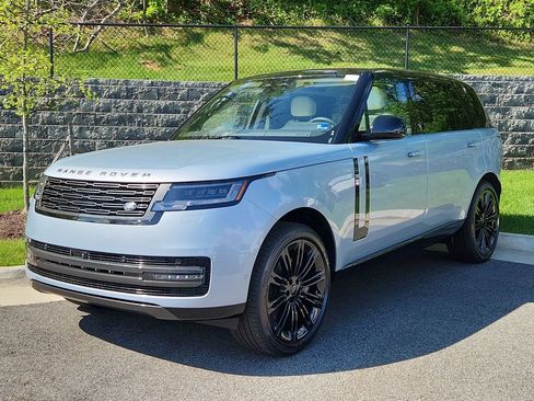 New 2026 Land Rover Range Rover Long Wheelbase SE AWD/4WD image 1