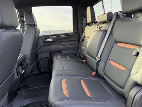 New 2026 GMC Sierra 3500 AT4 w/ AT4 Premium Plus Package image 32