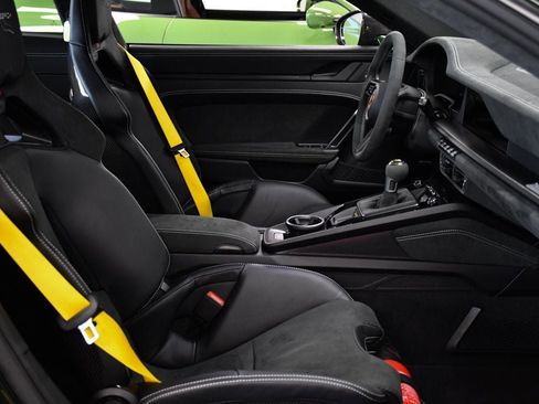 Used 2026 Porsche 911 GT3 RWD image 41
