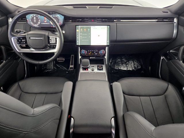 Used 2023 Land Rover Range Rover SE AWD/4WD image 4