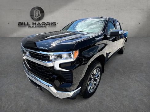 Used 2026 Chevrolet Silverado 1500 LT AWD/4WD image 1