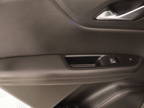 Used 2020 Chevrolet Blazer Premier w/ Driver Confidence II Package FWD image 16