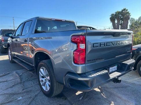Used 2020 Chevrolet Silverado 1500 Custom w/ Custom Value Package RWD image 10