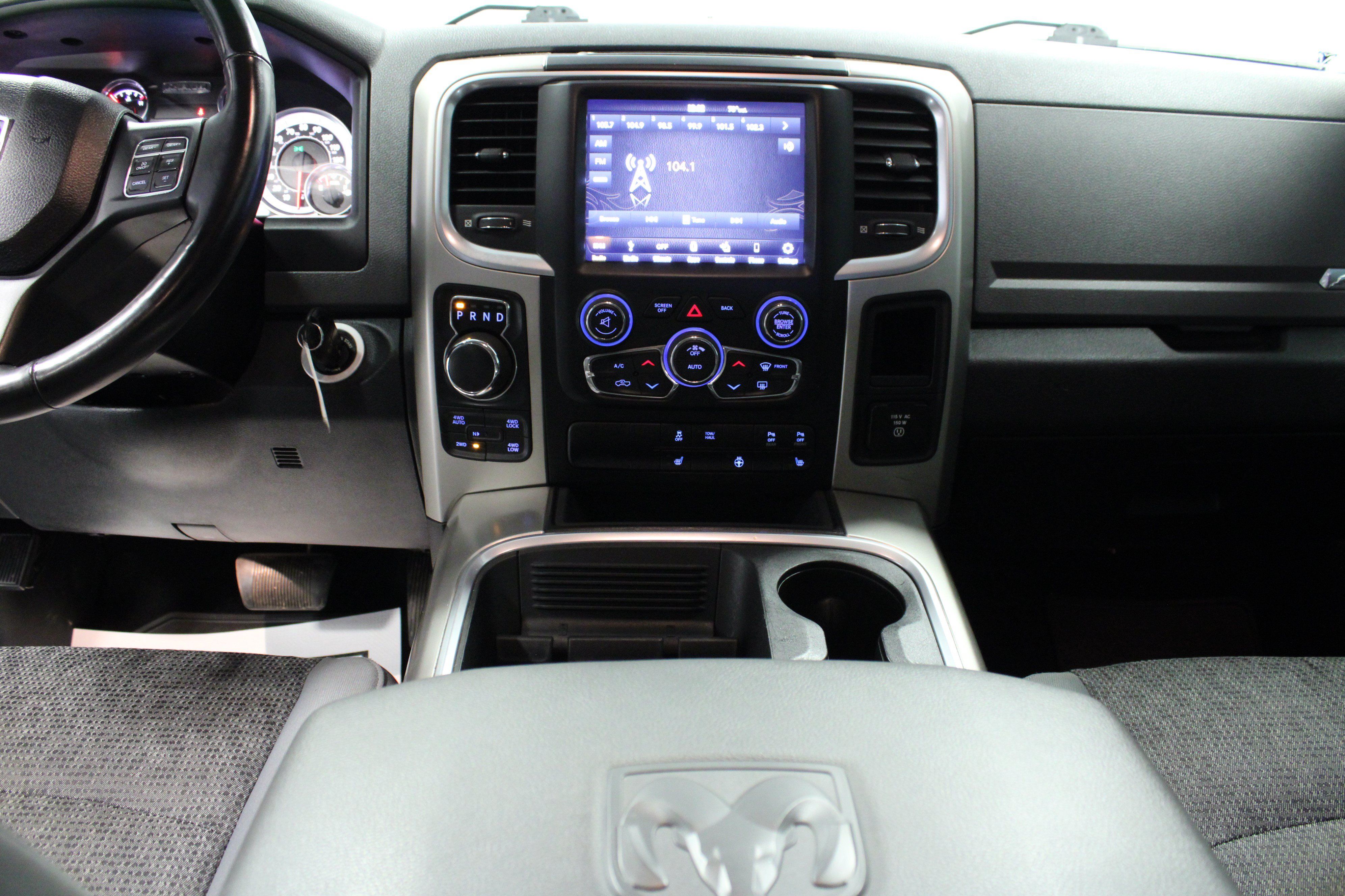 Used 2018 RAM 1500 Big Horn AWD/4WD image 18