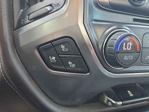 Used 2018 Chevrolet Silverado 1500 LTZ Z71 AWD/4WD image 12