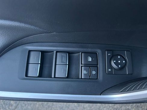 Used 2024 Toyota RAV4 XLE w/ Convenience Package image 23