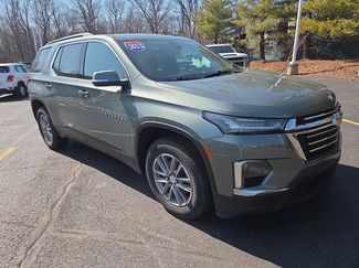 Used 2023 Chevrolet Traverse LT video 1