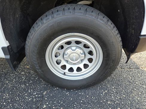 Used 2024 Chevrolet Silverado 1500 W/T w/ Trailering Package image 35