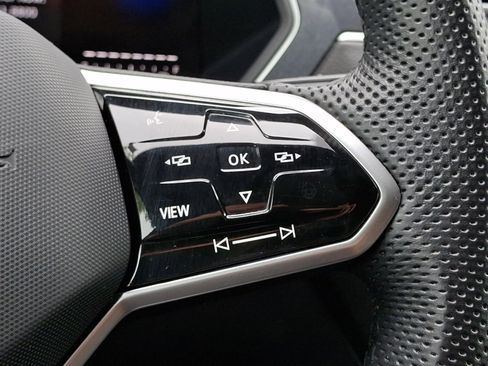 Certified 2024 Volkswagen Tiguan SE R-Line AWD/4WD image 24