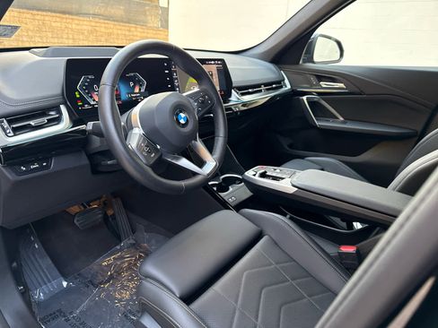 Certified 2025 BMW X1 xDrive28i image 12