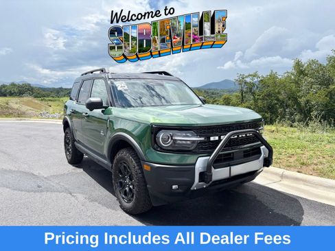 Used 2025 Ford Bronco Sport Outer Banks w/ Sasquatch Outer Banks Package AWD/4WD image 1