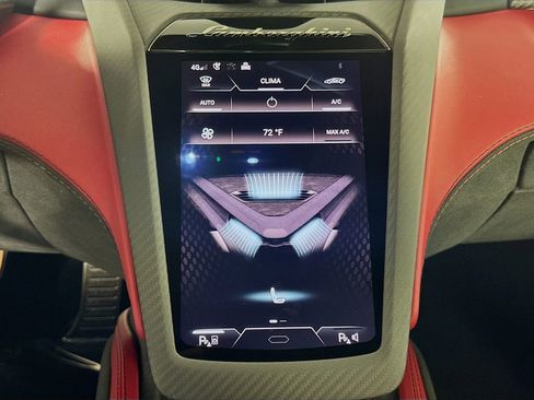 Used 2024 Lamborghini Revuelto AWD/4WD image 16