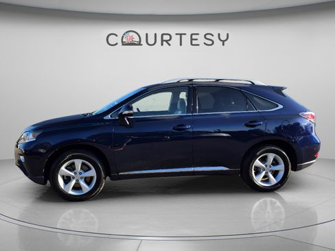 Used 2013 Lexus RX 350 FWD w/ Premium Pkg image 2