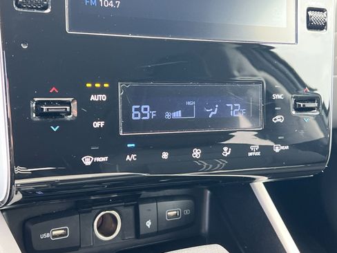 Used 2024 Hyundai Tucson SEL image 28