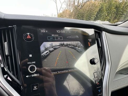 Certified 2025 Subaru Outback Premium image 18