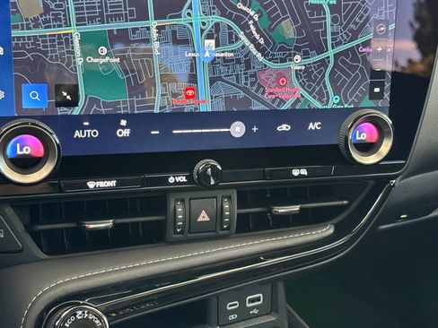 Certified 2026 Lexus NX 350h AWD w/ Accessory Package (2T) image 27