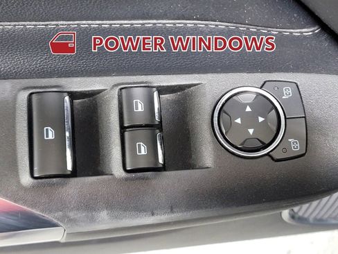 Used 2021 Ford Mustang Premium RWD image 28