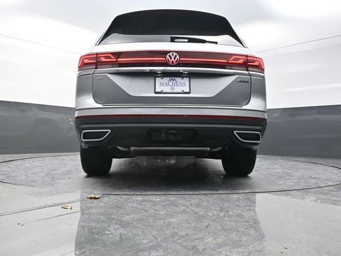 New 2026 Volkswagen Atlas SE image 26