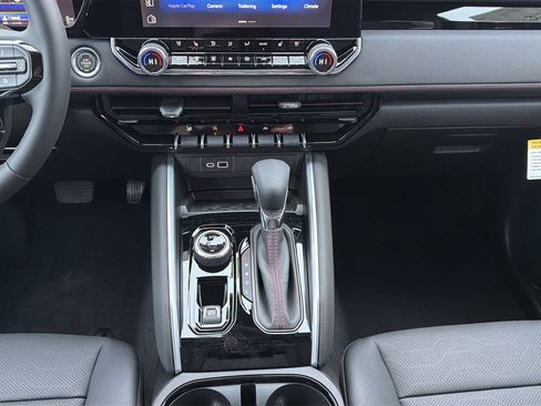 New 2026 Chevrolet Colorado Z71 w/ Z71 Convenience Package 2 image 13