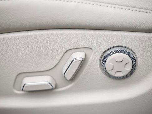 New 2026 Genesis GV80 2.5T Select image 23