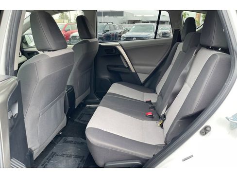 Used 2013 Toyota RAV4 LE FWD image 14