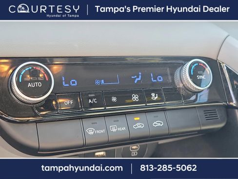 Certified 2025 Hyundai Elantra Blue image 20