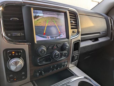 Used 2016 RAM 1500 Laramie w/ Convenience Group image 34