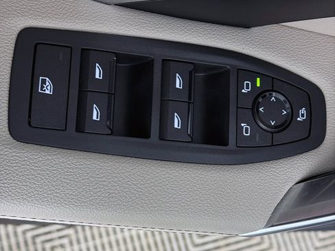 Used 2023 BMW X1 xDrive28i w/ Convenience Package image 32