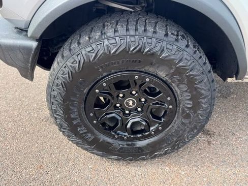 Used 2021 Ford Bronco Wildtrak AWD/4WD image 8